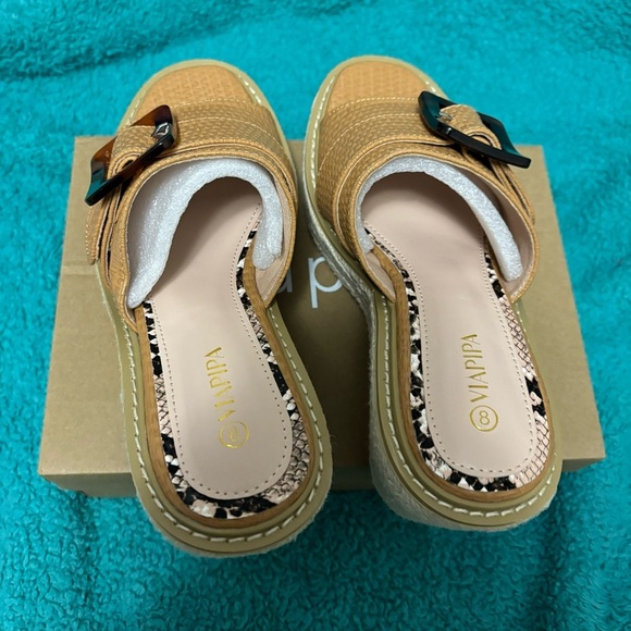 Espadrille Platform Wedge Sandals - Size 8 - Picture 6 of 16